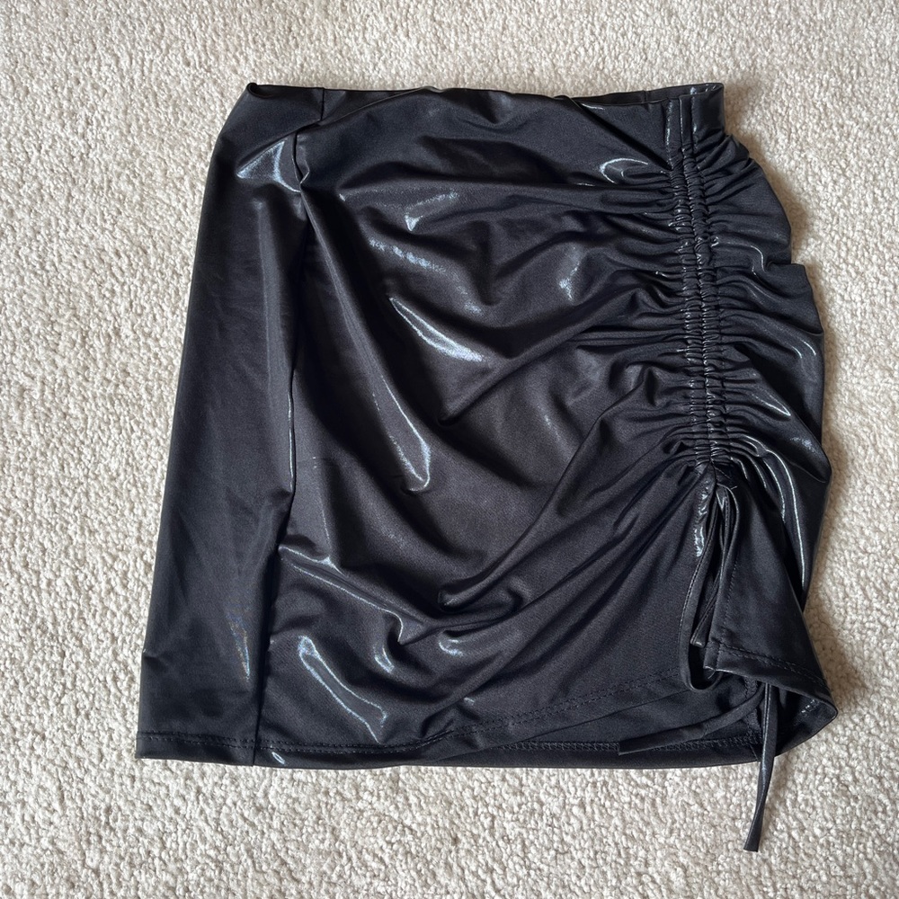 NWT Black Mini Skirt - Picture 1 of 4